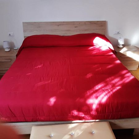 Small Flat Scafa Bagian luar foto